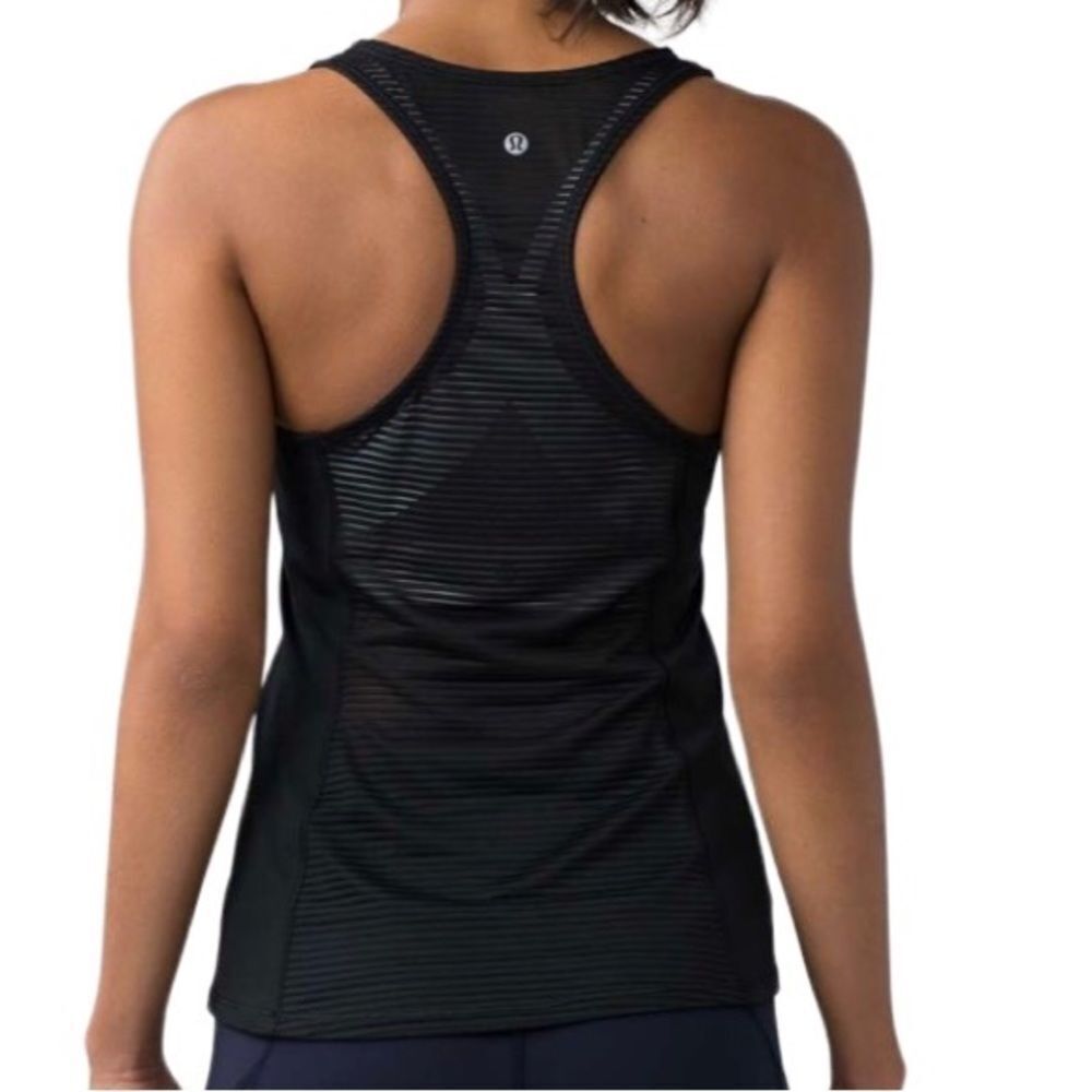 Size 4 Lululemon Goal Crusher Tank Black TANK TOP